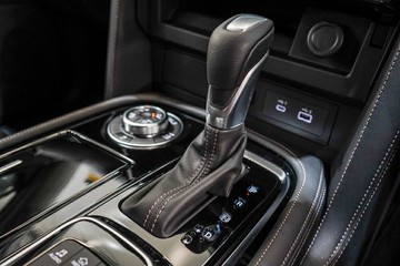 https://vehicle-cdn.autoleague.cloud/33489_3001392_27.jpg