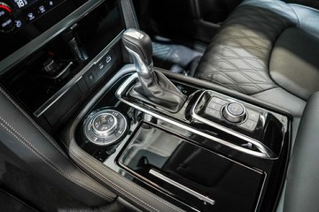 https://vehicle-cdn.autoleague.cloud/33489_3001392_29.jpg