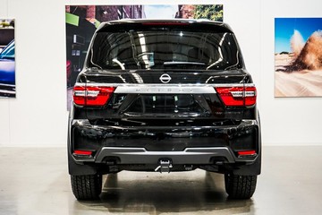 https://vehicle-cdn.autoleague.cloud/33489_3001392_7.jpg