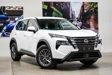 https://vehicle-cdn.autoleague.cloud/33489_3002021_1.jpg