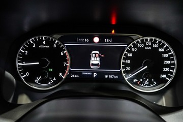 https://vehicle-cdn.autoleague.cloud/33489_3002021_13.jpg