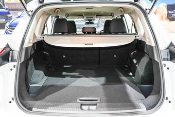 https://vehicle-cdn.autoleague.cloud/33489_3002021_8.jpg