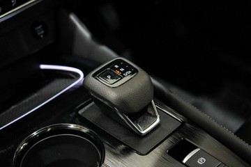 https://vehicle-cdn.autoleague.cloud/33489_3002031_26.jpg