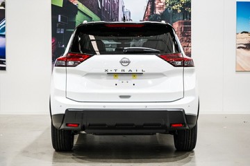 https://vehicle-cdn.autoleague.cloud/33489_3002031_7.jpg