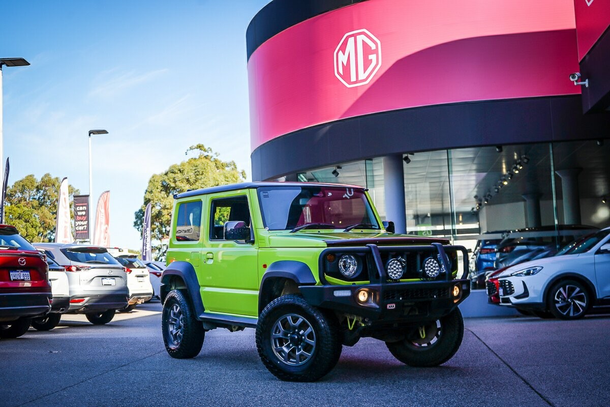 Suzuki Jimny image 1