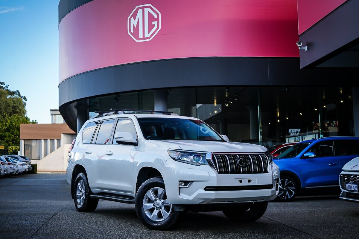 Toyota Landcruiser Prado image 1