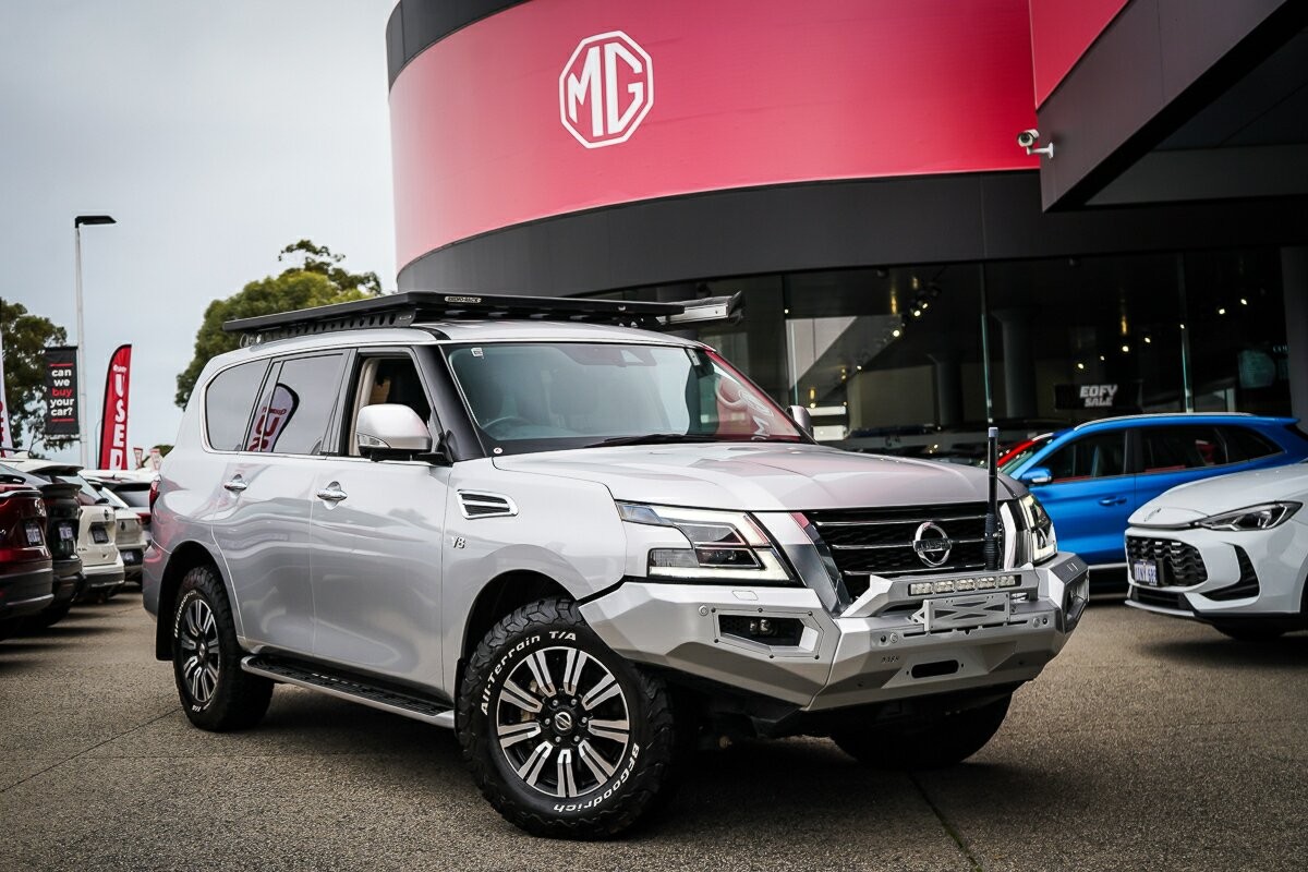 Nissan Patrol image 2