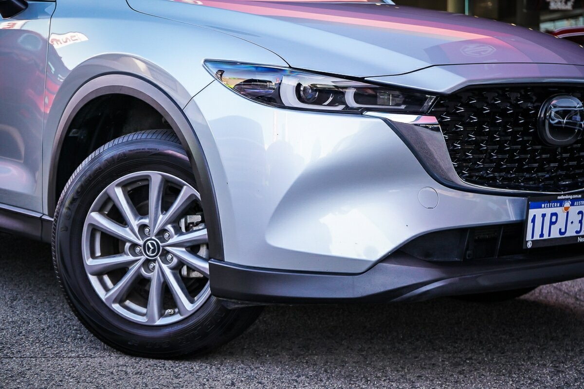 Mazda Cx-5 image 3