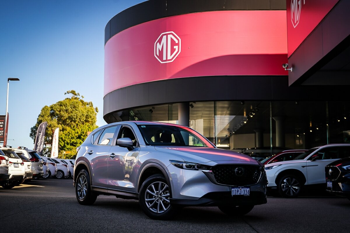 Mazda Cx-5 image 2