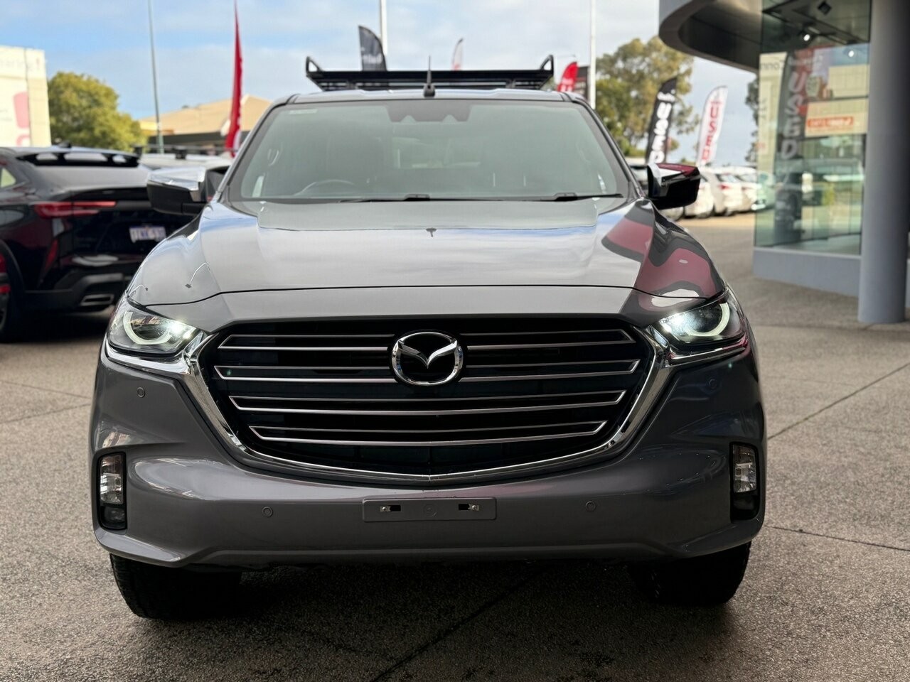 Mazda Bt-50 image 4