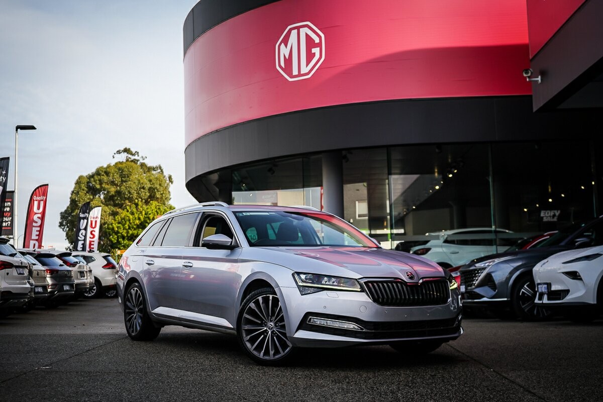 Skoda Superb image 2