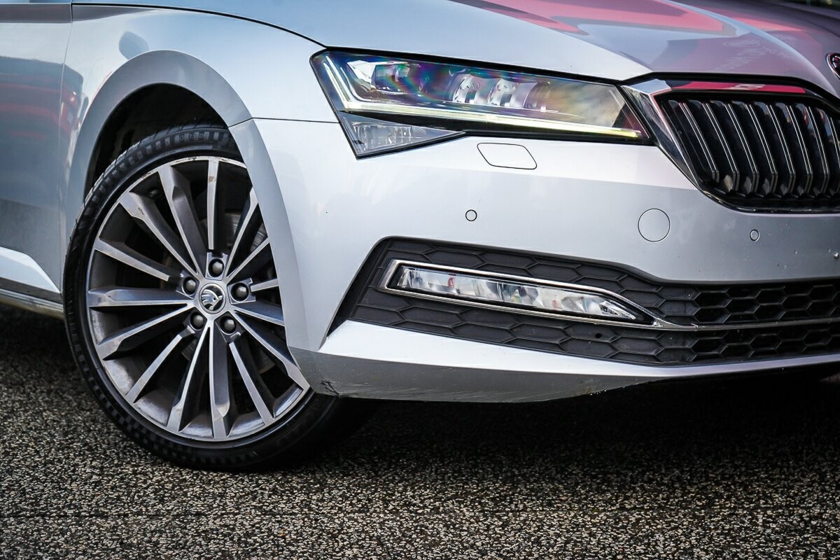 Skoda Superb image 3