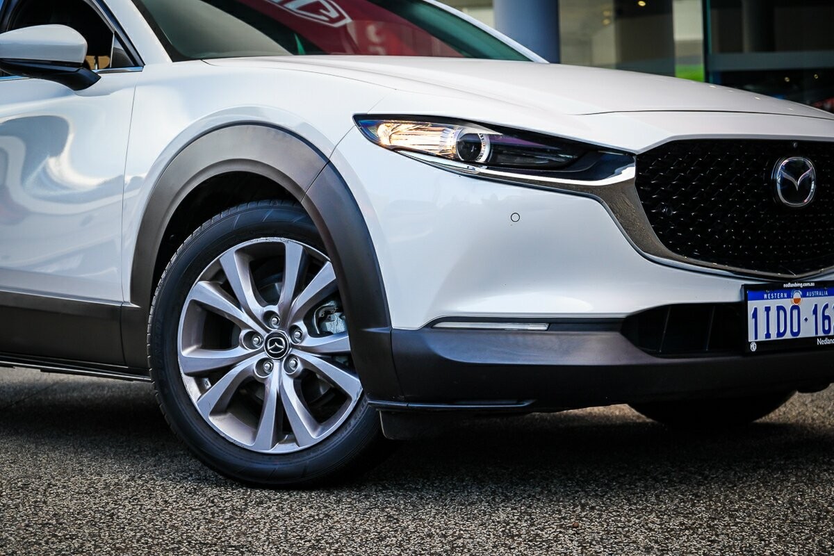 Mazda Cx-30 image 3