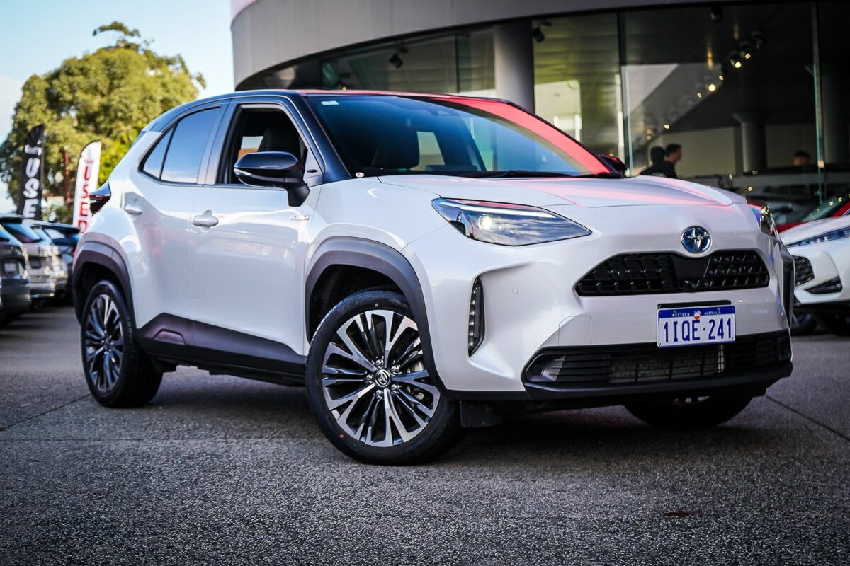 Toyota Yaris Cross image 1