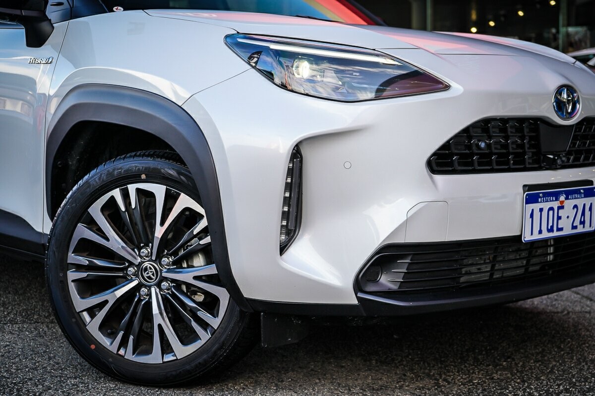 Toyota Yaris Cross image 4