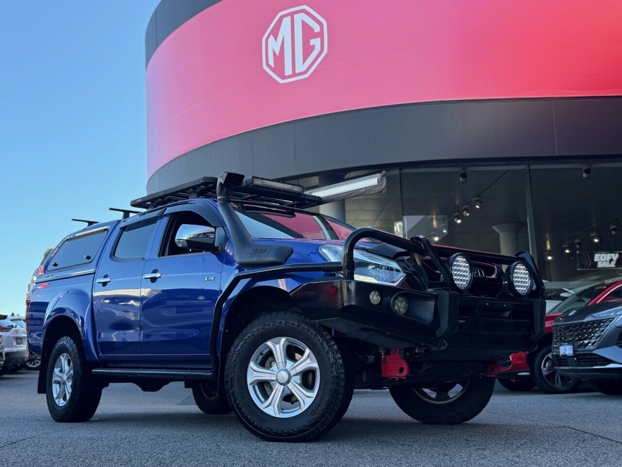 Isuzu D-max image 2
