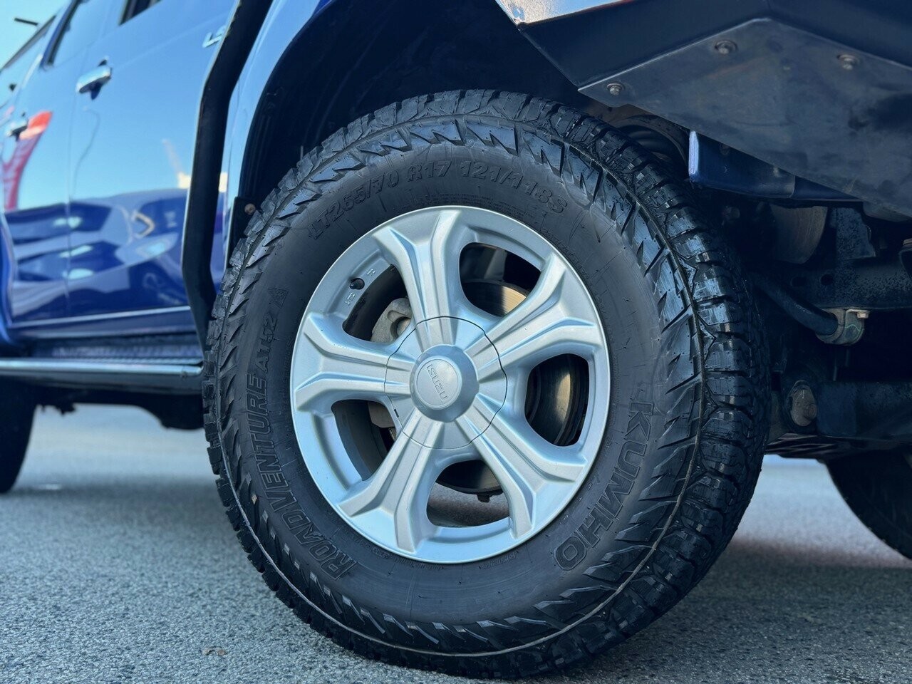 Isuzu D-max image 4