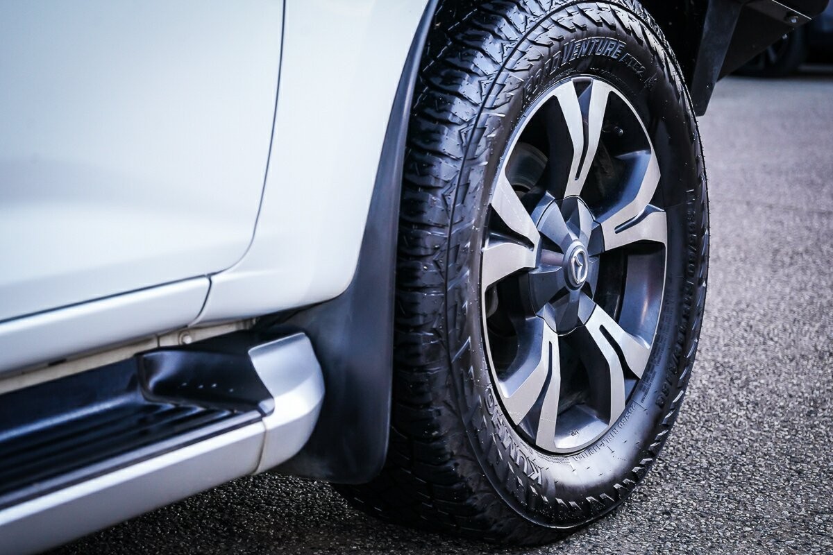 Mazda Bt-50 image 3