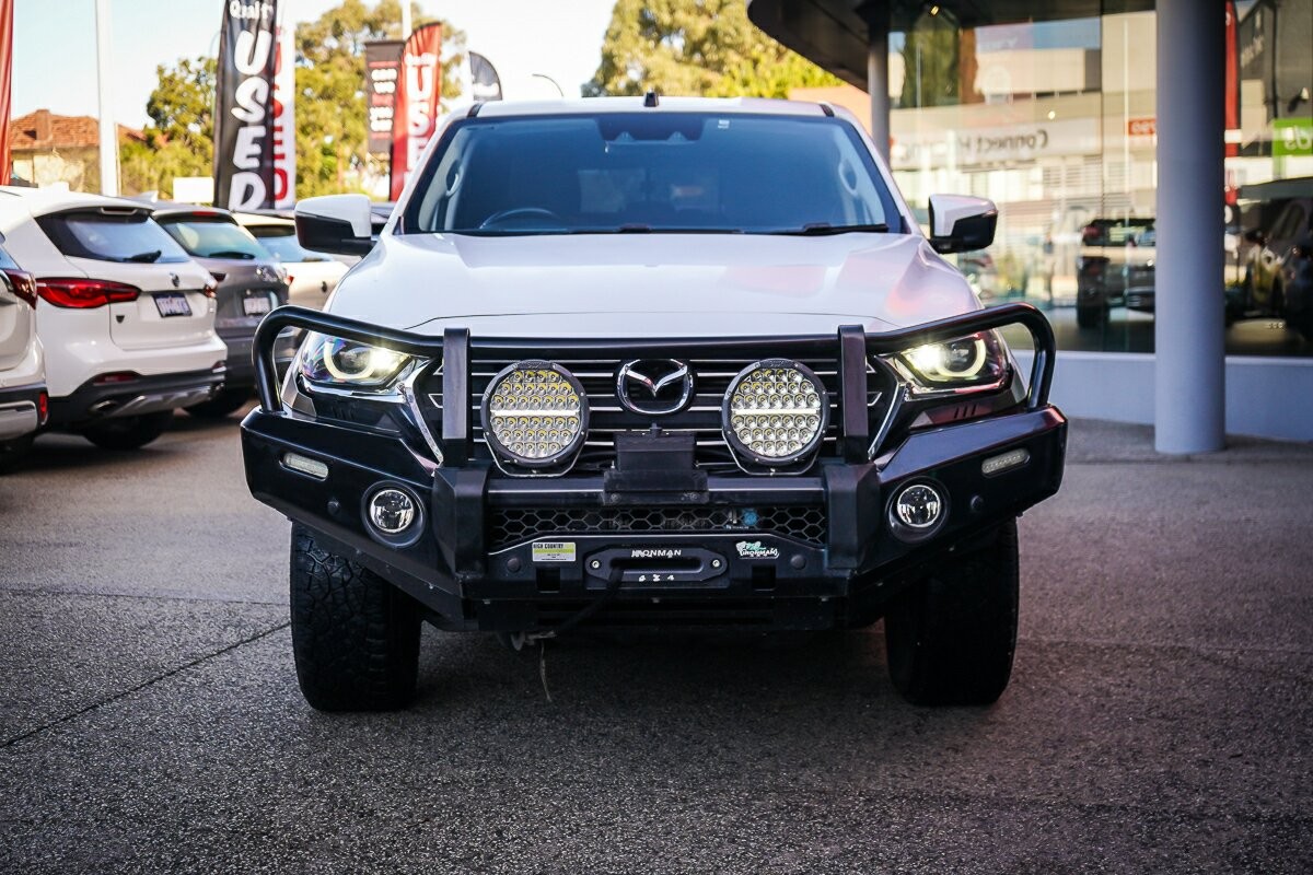Mazda Bt-50 image 4
