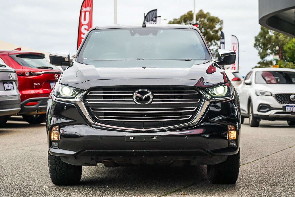 Mazda Bt-50 image 3