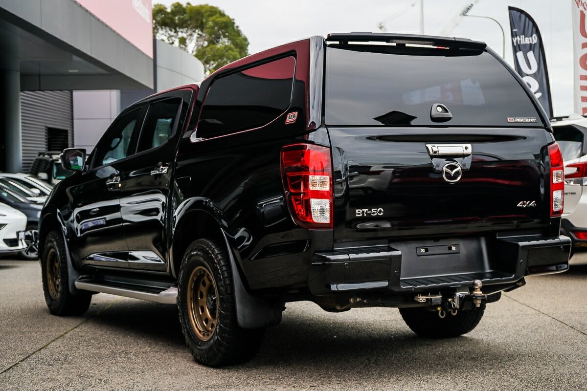Mazda Bt-50 image 4