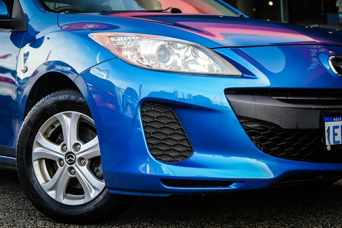 Mazda 3 image 3