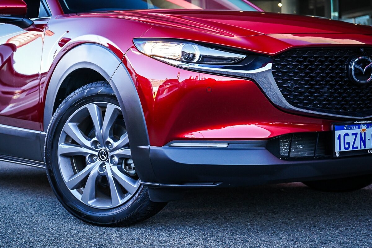 Mazda Cx-30 image 2