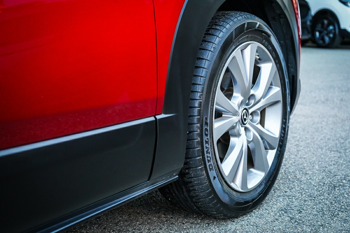 Mazda Cx-30 image 3