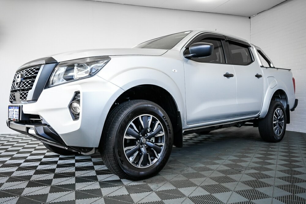 Nissan Navara image 4