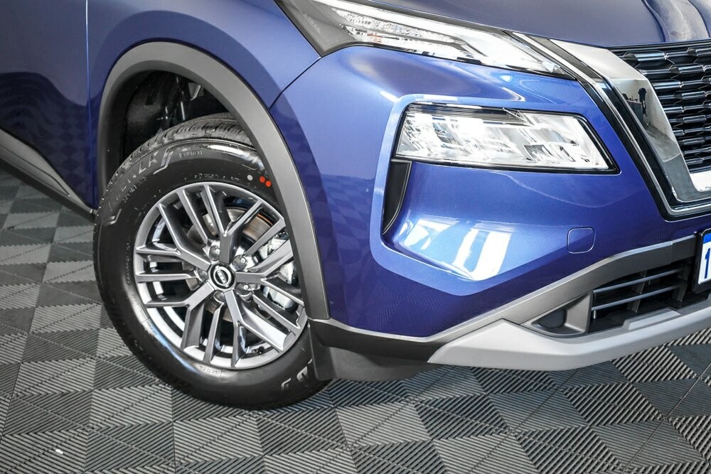 Nissan X-trail image 2