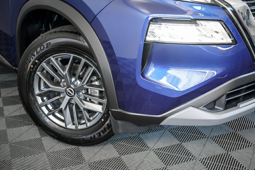 Nissan X-trail image 2