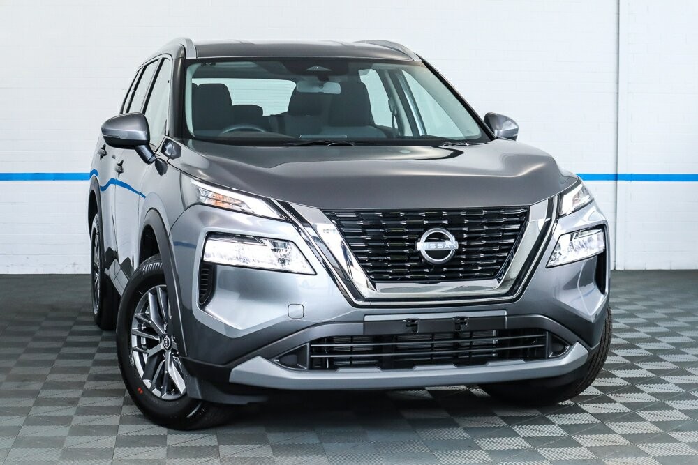 Nissan X-trail image 2