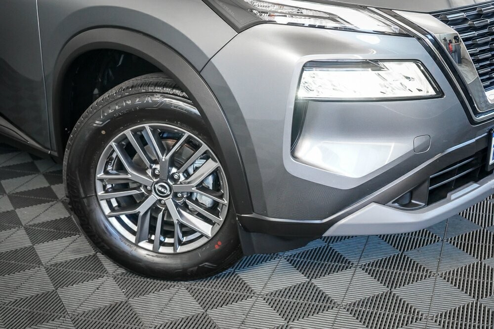 Nissan X-trail image 2