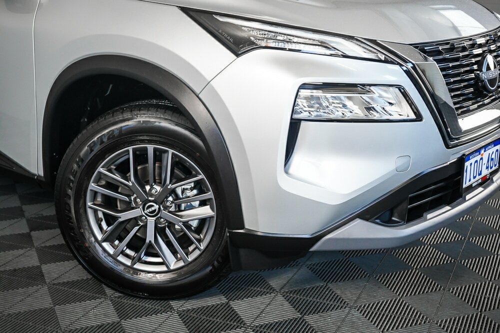 Nissan X-trail image 2