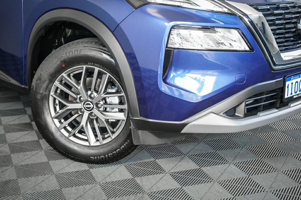 Nissan X-trail image 2