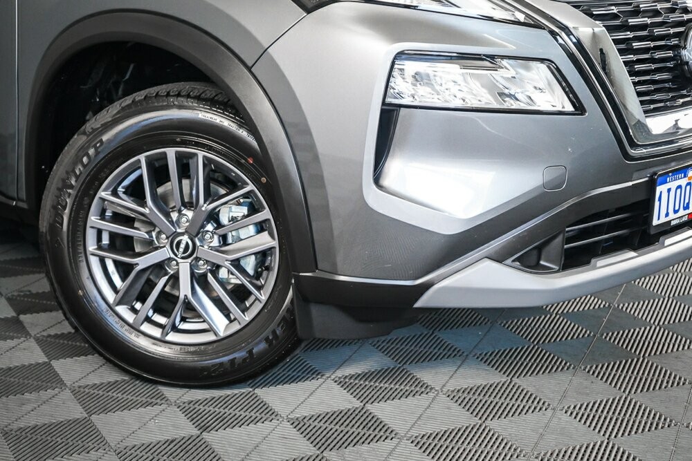 Nissan X-trail image 2