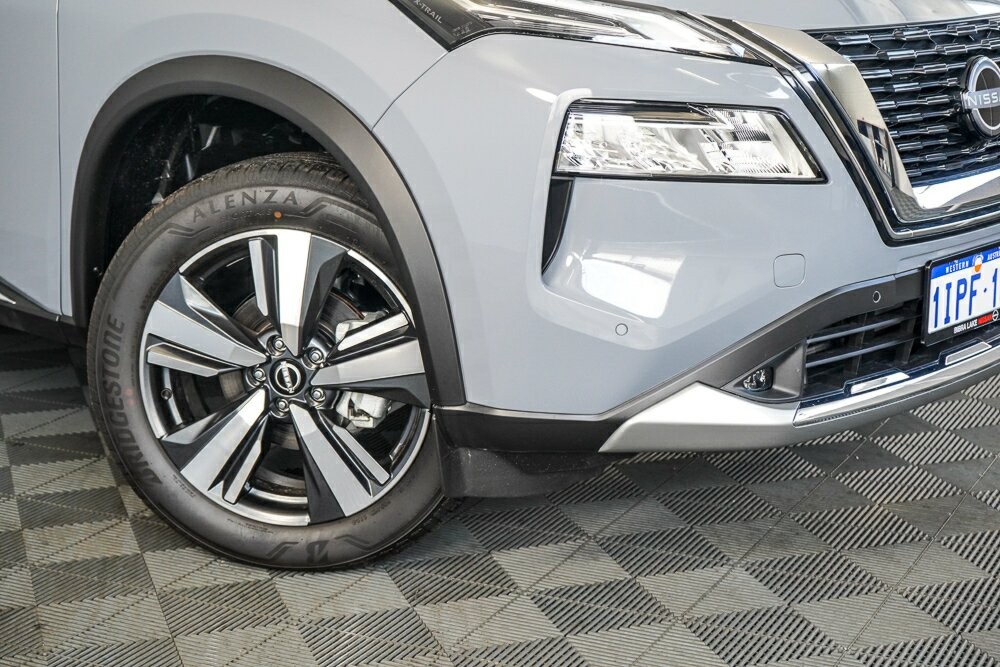 Nissan X-trail image 2