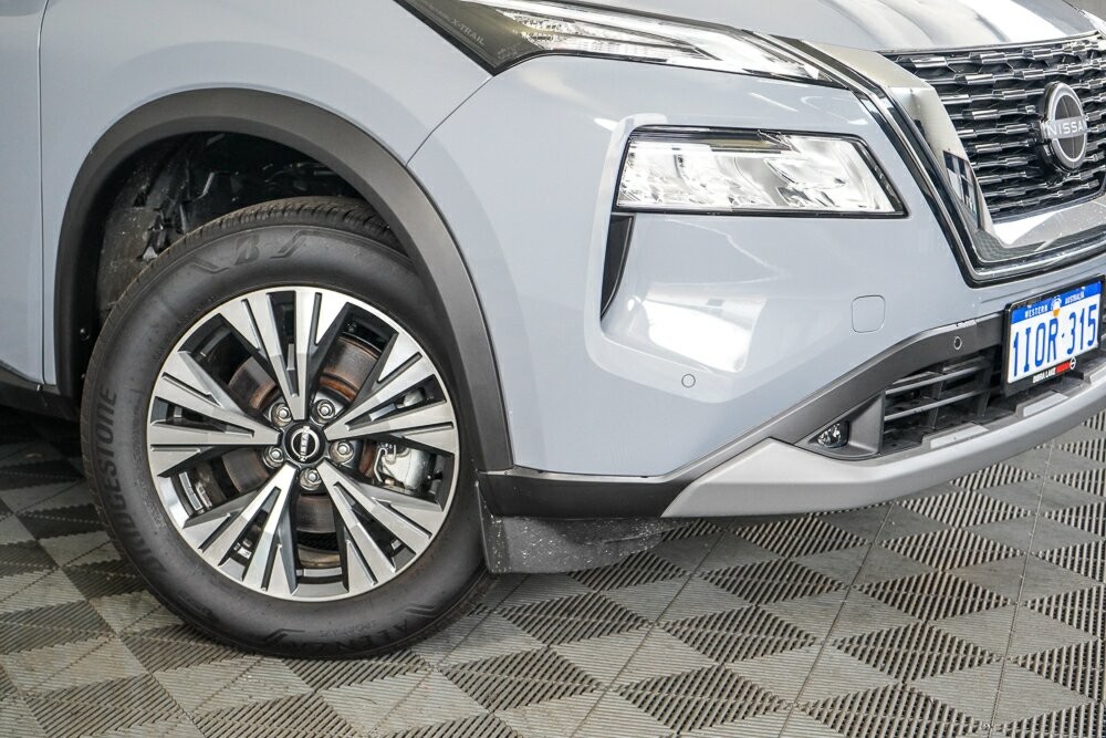 Nissan X-trail image 2