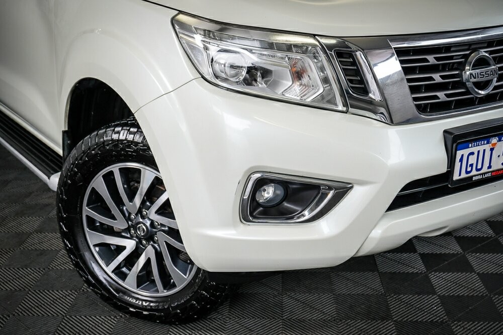 Nissan Navara image 2