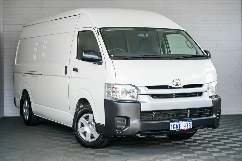 Toyota Hiace image 1