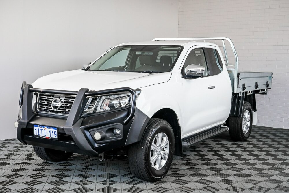 Nissan Navara image 4