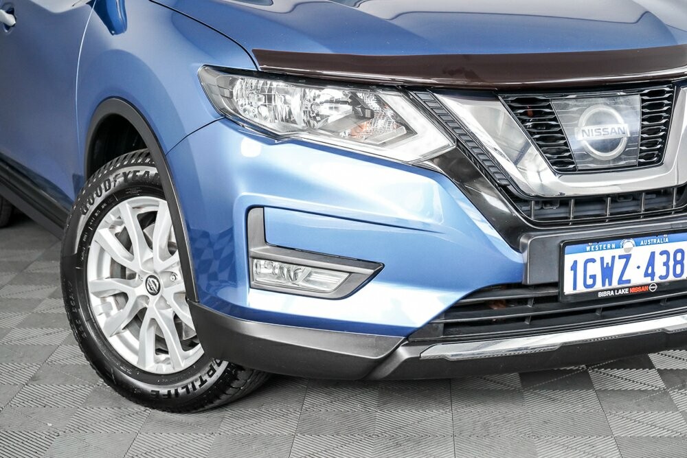 Nissan X-trail image 2
