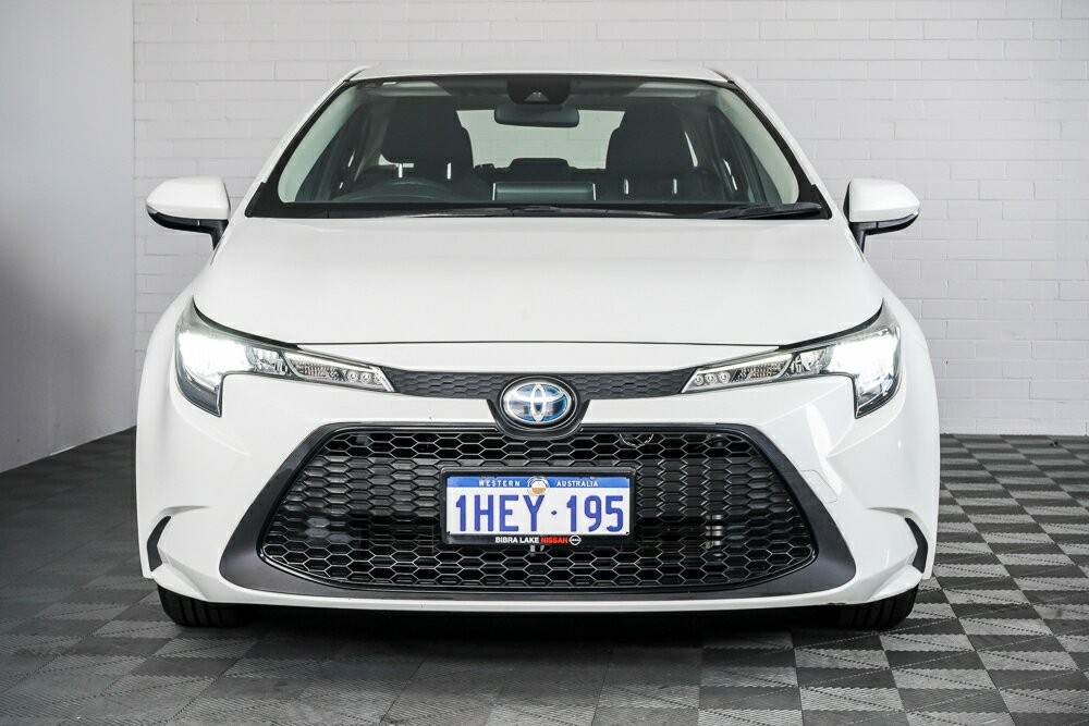 Toyota Corolla image 3