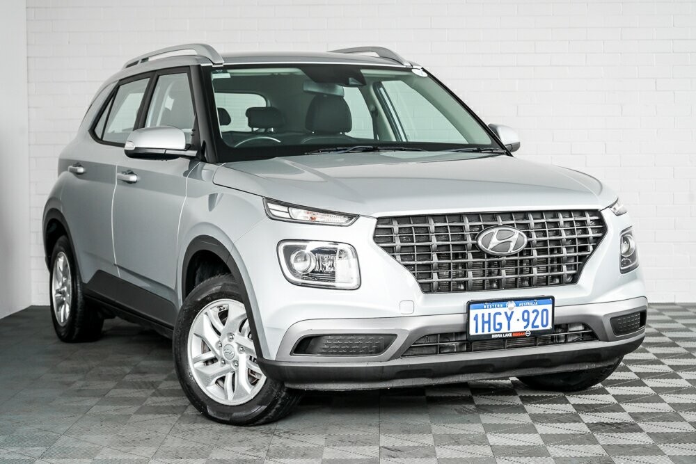 Hyundai Venue image 1