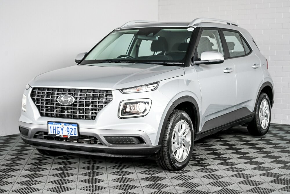 Hyundai Venue image 4