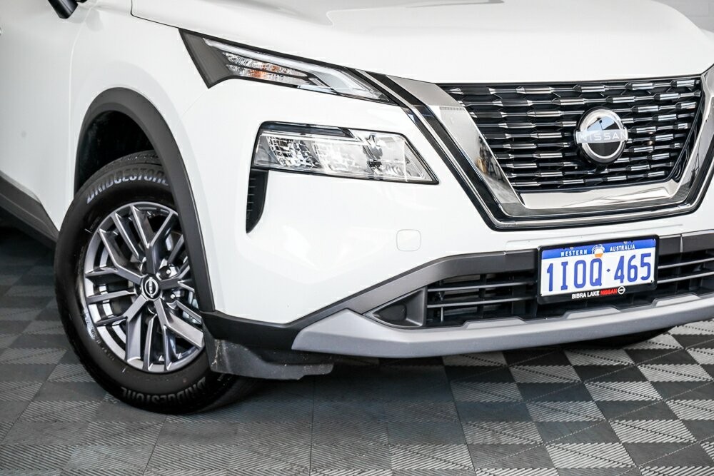 Nissan X-trail image 2