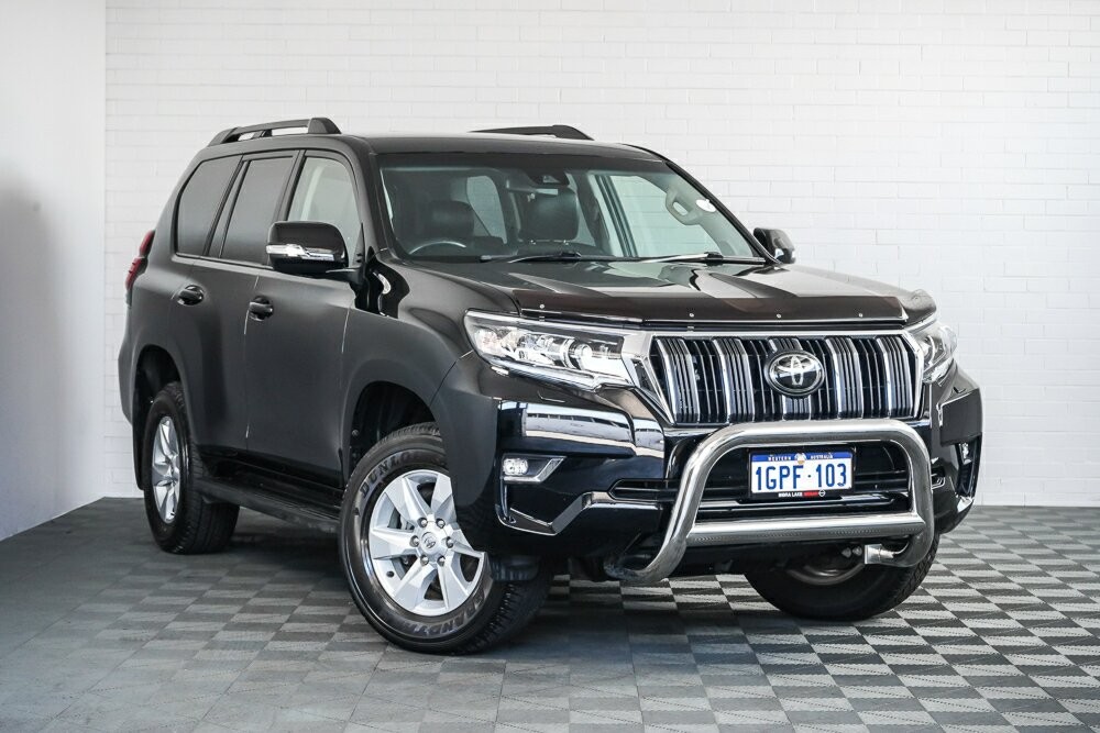 Toyota Landcruiser Prado image 1