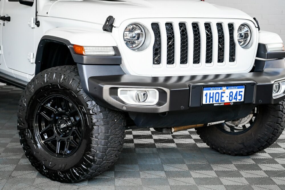 Jeep Gladiator image 2