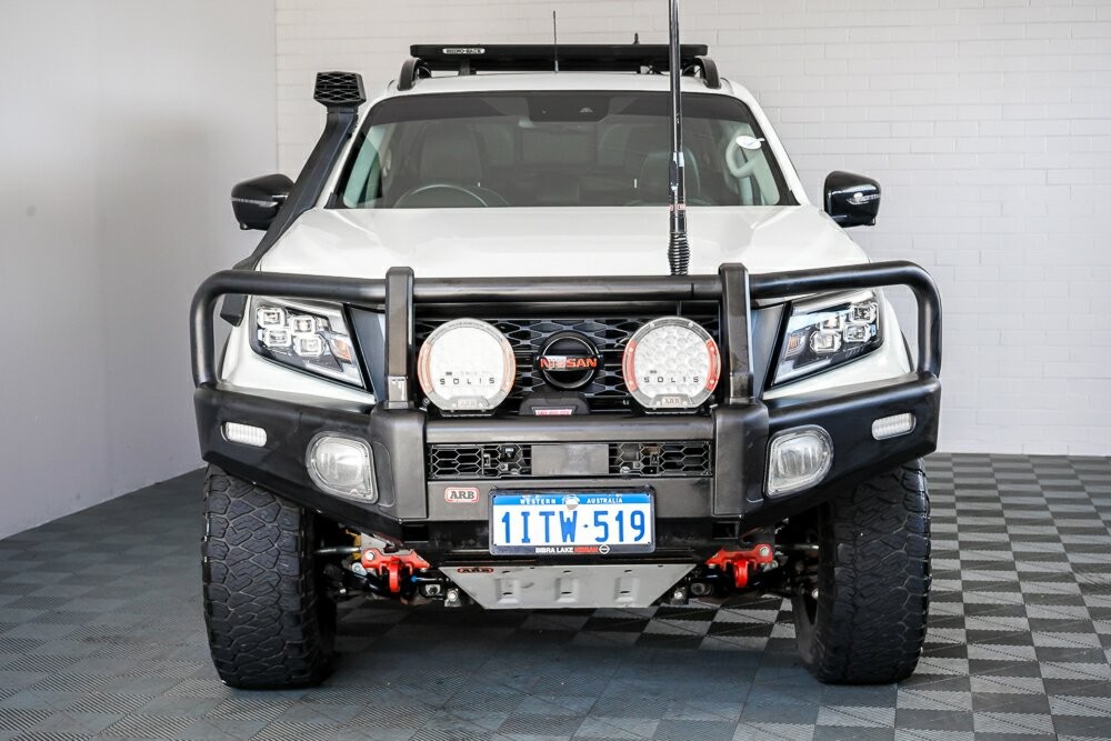 Nissan Navara image 3