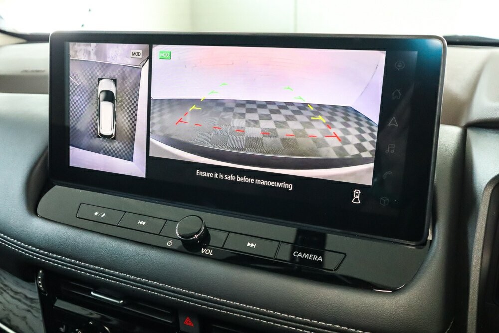 Nissan X-trail image 2